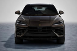 Lamborghini Urus Color Marrone Alcestis